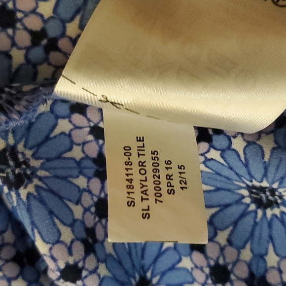 Banana Republic Taylor Tile Print Ruffle Dress Size 8 - Picture 9 of 10